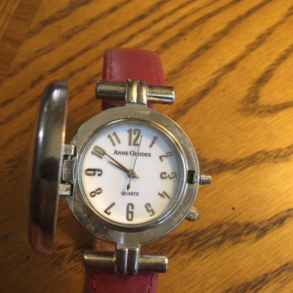 Anne Geddes 2004 watch - Picture 2 of 4